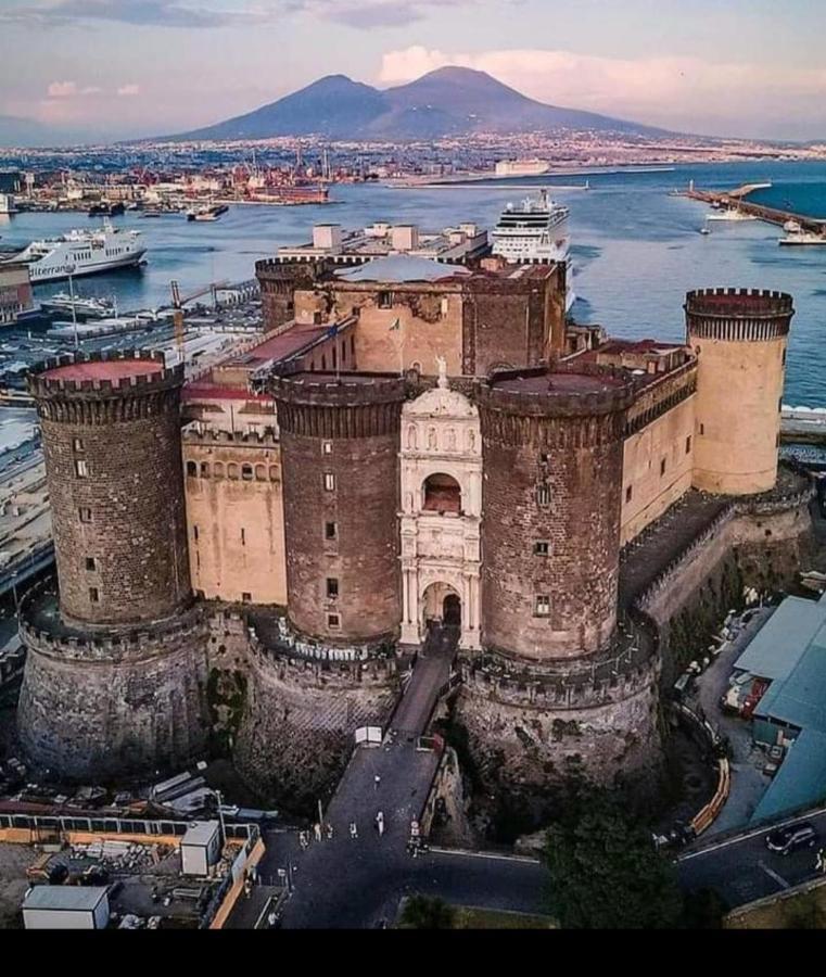 La Casetta Di Carolina Nápoles Exterior foto